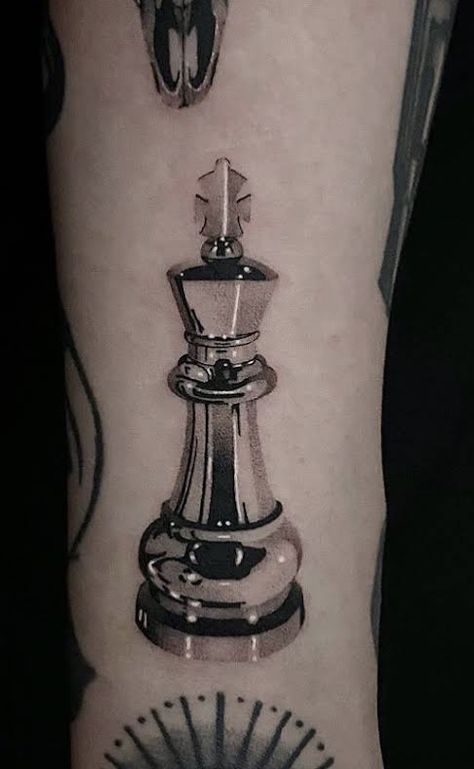 Chrome Chess Piece, Queen Cheese Piece Tattoo, Small Piece Tattoo, Chrome Tattoo Designs, Stipple Shading Tattoo, Simple Geometric Tattoo, King Chess Piece Tattoo, Queen Chess Piece Tattoo, Artist Tattoo Ideas