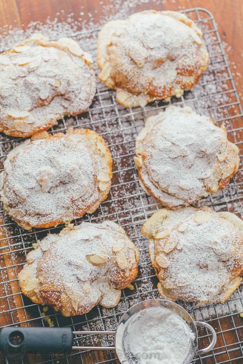 Easy Almond Croissants with crispy edges, crunchy nuts, and moist inside. Watch the video recipe for almond croissants. Melt-in-your-mouth delicious! | natashaskitchen.com Leftover Croissants, Natasha Kitchen, Almond Croissants, Natashas Kitchen, Mini Croissant, Croissant Recipe, Almond Croissant, Banquet Ideas, Sicilian Recipes