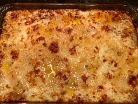 HOMEMADE LASAGNA A LA MARCELLA HAZAN — AHomeChef Marcella Hazan Recipes, Cooking With Manuela, Lorna Maseko Recipes, Marcella Hazan Tomato Sauce, Baked Greek Chicken, Italian Cookbook, Marcella Hazan, Pasta Ravioli, Ragu Recipe