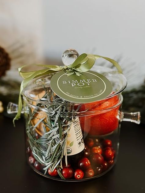 Check out this photo from Dani Costa Let It Snow Gift Basket Ideas, Holiday Market Ideas, Simmer Pot Kits Gift, Orange Simmer Pot, Small Christmas Gifts For Kids, Fall Hostess Gift Ideas, Vanilla Extract Gift, Christmas Small Gift Ideas, Small Gift Basket Ideas