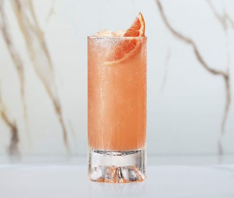 Grapefruit Crush Recipe, Grapefruit Crush, Easy Summer Cocktail Recipes, Liquid Lunch, Yummy Cocktails, Ruby Red Grapefruit, Outdoor Patio Bar, Fancy Cocktails, Summer Cocktail Recipes