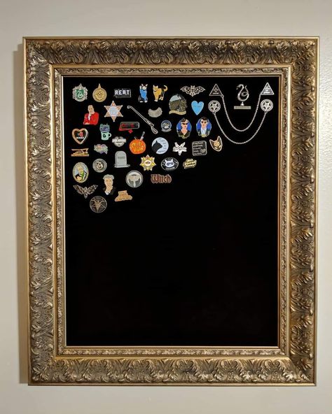 A great way to display enamel pins! Pin Display Ideas, Bedroom Ideas Baddie, Hype Beast Bedroom, Pin Collection Displays, Pin Board Ideas, Baddie Bedroom, Baddie Bedroom Ideas, Nativity Stable, Enamel Pin Display