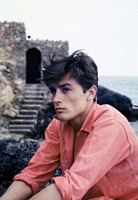 Alain Delon, 1960, during the filming of Purple Noon / Plein soleil Alen Delon, Isabelle Adjani, French Cinema, Humphrey Bogart, Alain Delon, Old Hollywood, Movie Stars, Actors & Actresses, Style Icons