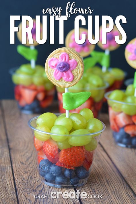 Fruit Tray For School Party, School Fruit Tray, Fruit In Cups For Party, Individual Fruit Cups For Party, Fruit Arrangements For Party, Fruit Cups Party, Snacks To Take To School, Fruit Cups For Party, Individual Fruit Cups