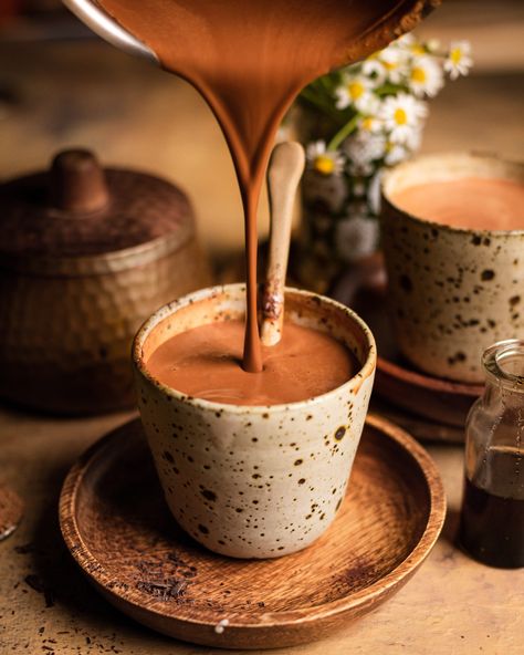 Haitian Hot Chocolate Recipe, Cacao Hot Chocolate, Cacao Recipes, Chocolate Caliente, Dairy Free Options, Raw Cacao, Hot Chocolate Recipes, Chocolate Protein, Gluten Free Chocolate