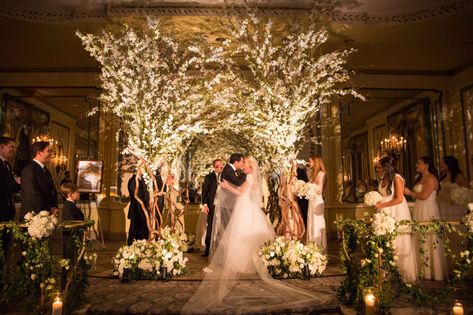 16 Amazing Chuppahs from Real Wedding Ceremonies Wedding Dais, Chuppah Ideas, Wedding Chuppah, Oheka Castle, Opulent Wedding, Mini Calla Lilies, Inside Weddings, Wedding Canopy, Flower Walls