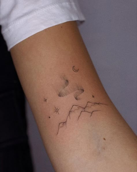 fiminine mountain tattoo Elegant Mountain Tattoo, Small Fine Line Mountain Tattoo, Mountains And Moon Tattoo, Fine Line Mountain Tattoo Design, Mountain Stars Tattoo, Mountain And Stars Tattoo, Fineline Mountain Tattoo, Mountain Moon Tattoo, Snow Mountain Tattoo