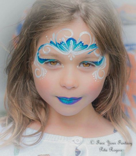 Cinderella Face Paint, Frozen Face Paint, Elsa Makeup, Mermaid Face Paint, Elsa Face, Princess Face Painting, Disney Princess Makeup, Christmas Face Painting, Frozen Face