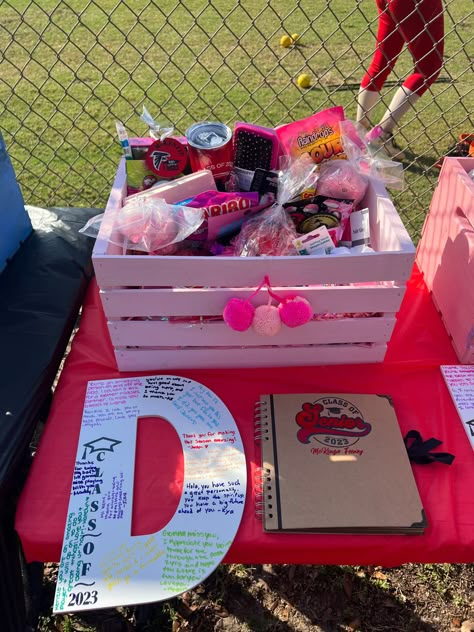 Basket For Senior Night, Gift Basket Senior Night, Senior Night Gift Basket Ideas Cheerleading, Senior Night Basket Volleyball, Senior Night Gift Ideas Field Hockey, Girls Senior Night Gifts, Senior Day Baskets, High School Senior Gift Basket Ideas, Senior Volleyball Baskets