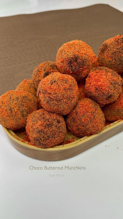 Choco Butternut Munchkins | Choco Butternut Munchkins ✔️Streusel 1/4 cup melted butter [60 grams] 1 to 2 tbsp orange food color (liquid) 2 cups all purpose flour [270 grams] 1 cup... | By Yeast Mode Choco Butternut Munchkins, Butternut Munchkins, Munchkins Recipe, Choco Butternut, Orange Food, Orange Food Coloring, Mood Food, Food Babe, Delicious Donuts