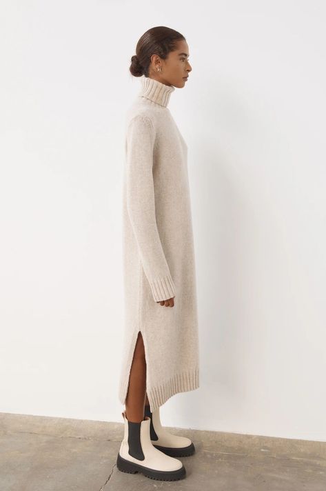 856fc81623da2150ba2210ba1b51d241 Knitted Dress Outfit, Mode Dope, Roll Neck Dress, Business Outfit, Knitted Dress, Turtle Neck Dress, Mode Inspo, 가을 패션, Roll Neck