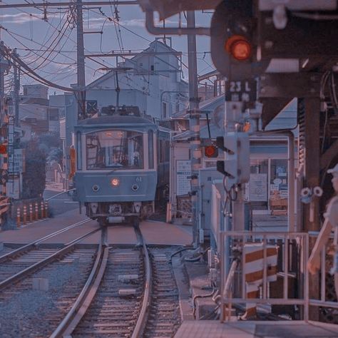 Anime Train Station Aesthetic, Japanese Train Station Aesthetic, Japanese Train Station, Chatroom Backgrounds, Train Station Aesthetic, Ideas For Home Screen, Amino Background, Station Aesthetic, Planets Saturn