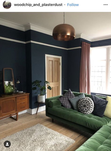 Blue And Green Living Room, Blue Walls Living Room, Green Sofa Living Room, Lounge Rooms, Navy Living Rooms, Hague Blue, Living Room Wall Color, Apartment Vibes, Victorian Living Room