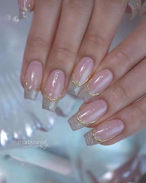 Pearl Nail Designs, Cream Nail, Gold Acrylic Nails, Pearl Nail, Beauty Hacks Nails, Nail Designs Ideas, Blush Nails, Classy Acrylic Nails, Pearl Nails