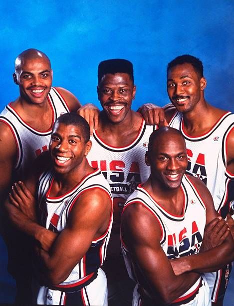 Nba Dream Team, Dream Team 1992, Dream Team Basketball, Usa Dream Team, Team Usa Basketball, Olympic Basketball, Karl Malone, Patrick Ewing, Michael Jordan Basketball