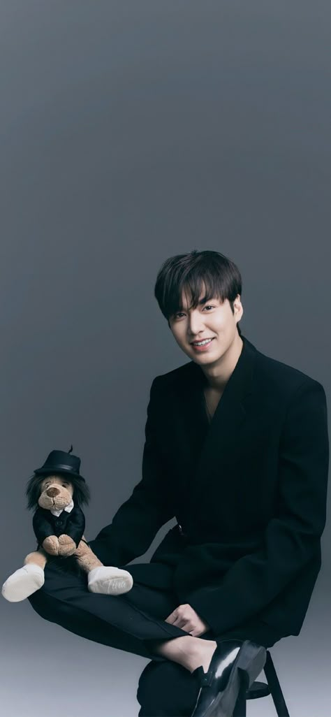 Lee Min Ho Profile, Lee Min Ho Wallpaper Iphone, Le Min Ho, Most Handsome Korean Actors, Jokes Photos, Song Kang Ho, Lee Min Hoo, Lee Min Ho Photos, Lee Do-hyun