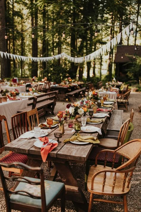 Wes Anderson Wedding, Summer Camp Wedding, Eclectic Wedding, Hippie Wedding, Camp Wedding, Lodge Wedding, Future Wedding Plans, Wildflower Wedding, Wes Anderson