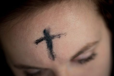 Three Teaching Points for Ash Wednesday | Building Faith Jesus Crucifixion Pictures, What Is Lent, God Of Water, Beginning Of Lent, Magic Tattoo Ideas, Jesus Crucifixion, Examination Of Conscience, God Of Fire, Holy Thursday