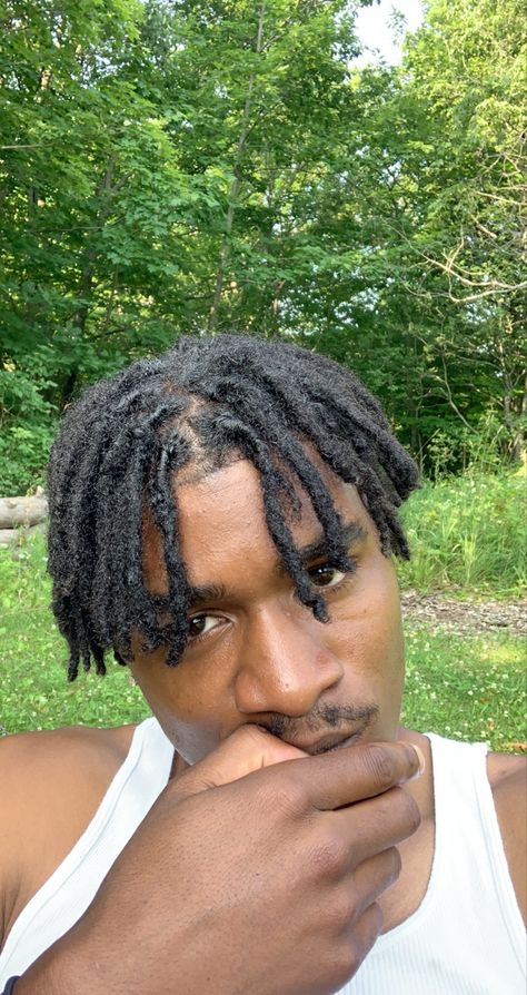 Hightop Dreads Styles Men, High Top Dreads Styles For Men, Short Dreads Men, Short Two Strand Twist Locs, Short Dread Styles For Men, Starter Locs Short Hair, Locs Short Hair, Twisted Dreadlocks, Starter Locs Short