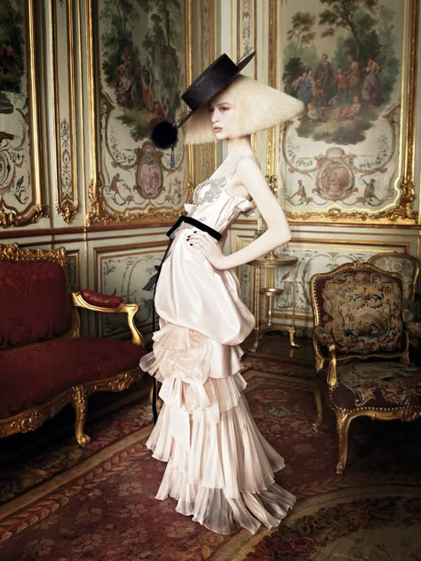 Christian Lacroix Haute Couture, Edmund Blair Leighton, Raquel Zimmermann, Grace Coddington, David Sims, Chinese Tea Ceremony, Vogue Archive, Patrick Demarchelier, Vogue Wedding