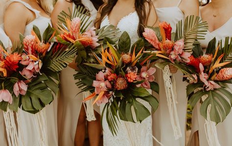 Aruba Destination Wedding, Destination Wedding Aruba, Aruba Weddings, Tropical Wedding Bouquets, Dark Tropical, Tropical Bouquet, Tropical Wedding Theme, Tropical Wedding Decor, Tropical Wedding Inspiration