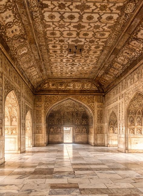 India - Agra - Agra Fort - Kim Carpenter Agra Fort Interior, Agra Aesthetic, Fort Room, Pakistani House, Indian Fort, Indian Places, Shah Jahan, Travel To India, Heritage Architecture