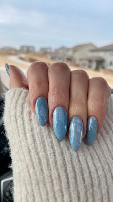 Blue Sparkling Nails, Baby Blue Nails With Glitter, Light Blue Nail, Light Blue Nail Designs, Sparkling Nails, Nye Nails, Blue Gel Nails, Blue Glitter Nails, Light Blue Nails