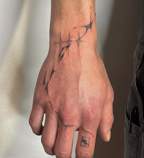 Meaningful Grunge Tattoos, Mens Astrology Tattoo, Sick Simple Tattoos, Simple Berserk Tattoo, Messy Patchwork Tattoo, Original Tattoo Ideas For Men, Double Arm Tattoo, Simple Tattoos On Thigh, Wrist Chain Tattoo