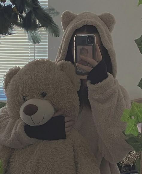 big brown bear plushie | cute, soft bear hoodie Bear Core Aesthetic, Teddy Bear Core Outfits, Holding Teddy Bear Reference, Big Teddy Bear Aesthetic, Cute Big Plushies, Lottie Core, Creepy Stuffed Animals, Teddy Photos, Soft Bear