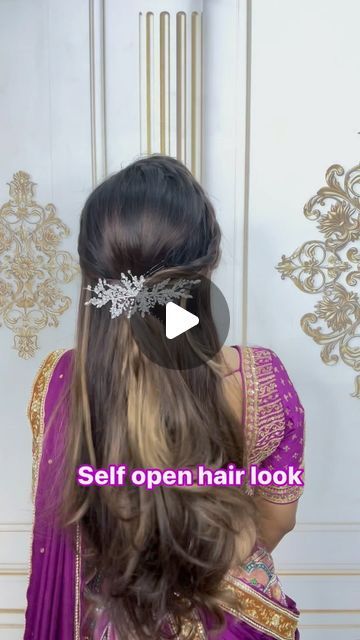 Hairstyle On Saree For Wedding, Saree In Hairstyle, Hairstyles Without Partition, Hairstyles For Designer Saree, Self Hairstyle For Saree, Hairstyles Saree Look, Sarees Hairstyles Simple, Designer Saree Hairstyle, Saree Hearstyle Simple