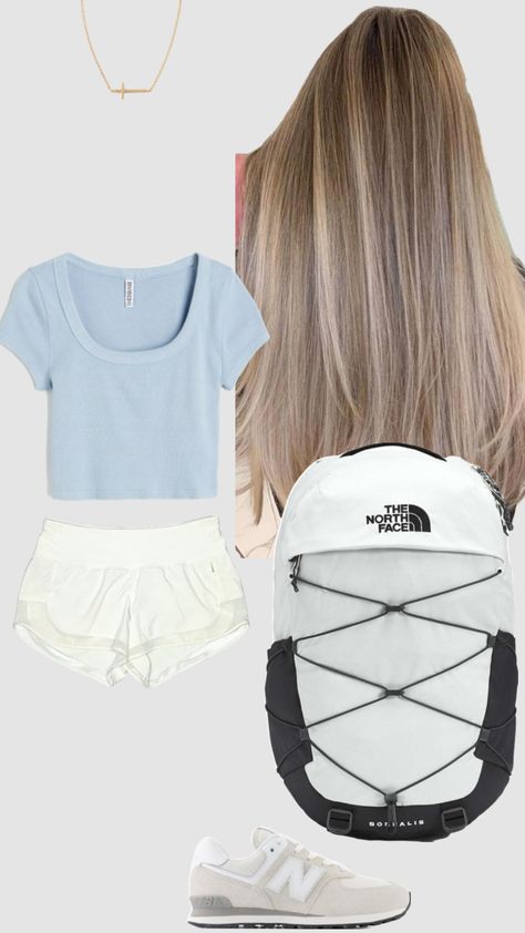 College Accessories Student, Cute Outfits For The Cold, Easy Cute Outfits, Freshman Year Outfits, At Home Fits, Preppy Teen, Cutesy Outfit, Outfit Ideas School, First Day Of School Outfits