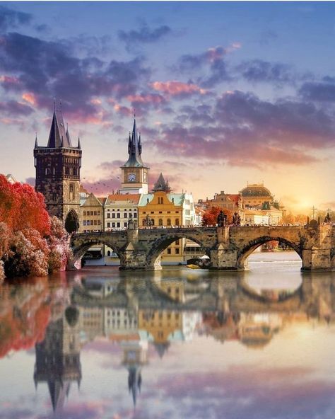 Visit Prague, Prague Czech Republic, Prague Czech, Destination Voyage, Iconic Landmarks, Best Cities, Macedonia, Historic Buildings, Holiday Travel