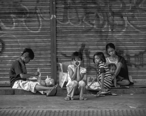 Poverty Philippines Photography, Kahirapan Photography, People And Places Photography, Poverty Photography Philippines, Photo Essay Tagalog, Homeless People Photography, Poverty Images, Homeless Photography, Poverty Photography