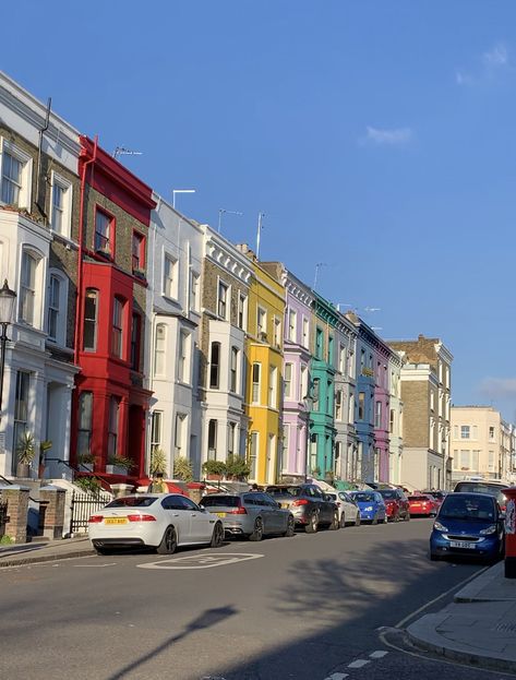 Portobello Road Aesthetic, Portobello Road London, London Moodboard, London England Photography, British Summertime, Coloured Houses, London 2023, England Summer, Street Aesthetic