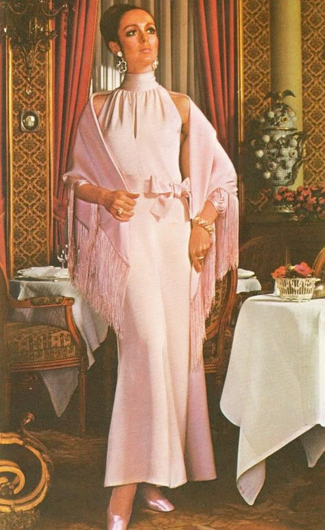 Dior 60s, 60s Vogue, 1960s Vogue, Marc Bohan, Christian Dior Designer, Fashion 1960s, 1960's Fashion, French Fashion Designers, Dior Designer