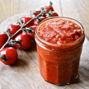 The best tomato pasta sauce ever! (The healthiest too) Best Tomato Pasta Sauce, Ella Vegan, Best Marinara Sauce, Deliciously Ella, Tomato Pasta Sauce, Tomato Sauce Recipe, Sauce Tomate, Low Sodium, Marinara