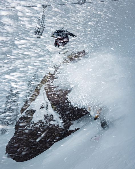 andrew_miller | Blizzard mode 2.0 // Day one back shooting in the snow studio this afternoon at @mammothmountain - winter finally decided to show up. | Instagram Andrew Miller, Instagram