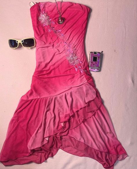 Y2k Birthday Dress, 2000s Maxi Dress, Hoco Dresses Y2k, Summer Dress Y2k, Y2k Short Dress, 2000s Summer Dress, 00s Prom Dress, 2000s Homecoming Dress, 2000s Fashion Dress