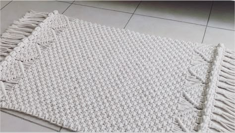 MACRAME RUG Macrame Bath Mat, Macrame Rugs Diy, Macrame Floor Mat, Macrame Rugs Diy Free Pattern, Diy Macrame Rug Tutorial, Macrame Mat Diy, Macrame Carpet Diy, Macrame Rug Diy, Diy Macrame Rug