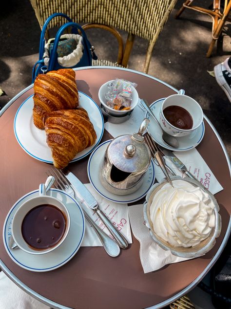 Famous Carette Paris hot chocolate Paris Hot Chocolate Aesthetic, Carette Paris Hot Chocolate, Parisian Hot Chocolate, Paris Hot Chocolate, Aesthetic Hot Chocolate, Hot Chocolate In Paris, Hot Chocolate Aesthetic, Carette Paris, French Hot Chocolate