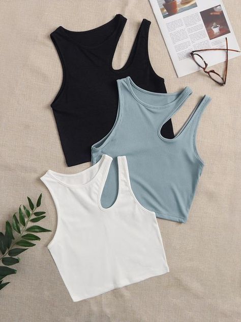 Sports Tank Top, Fashion Top Outfits, Cute Dress Outfits, Casual Day Outfits, Cute Preppy Outfits, Aesthetic Shirts, Easy Trendy Outfits, Women Sports, Crop Top Outfits