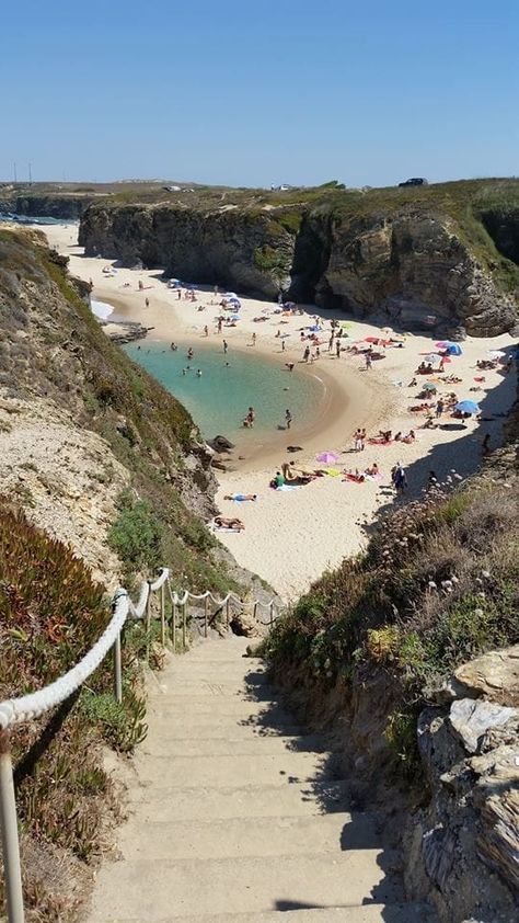 Porto Portugal Beach, Porto Portugal Aesthetic, Porto Covo Portugal, 2025 Board, Portugal Beach, Vision 2025, Portuguese Culture, Break Off, Outdoor Inspirations