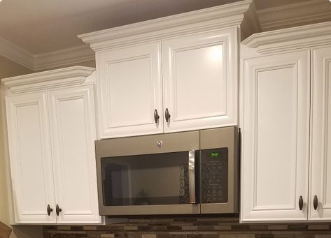 Crown Kitchen Cabinets, Adding Height To Cabinets, Adding Crown Molding To Cabinets, Crown Molding Above Kitchen Cabinets, Kitchen Cabinet Crown Molding Ideas, Crown Molding On Kitchen Cabinets, Staggered Kitchen Cabinets, Crown Moulding Kitchen Cabinets, Kitchen With Cabinets