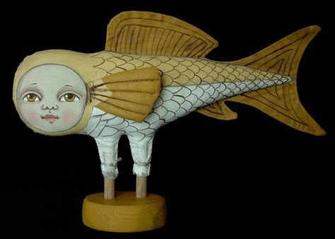 Darwin Fish. Contemporary Folk Art Doll Folk Art Fish, Куклы American Girl, Textile Art Dolls, Contemporary Folk Art, Fabric Fish, Art Figures, Paper Mache Sculpture, Folk Art Dolls, Art Fish