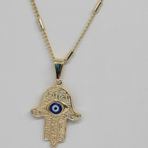 Brand New Brazilian 18k Gold Filled Hamsa With Blue Evil Eye Necklace Length Is 20" Necklace One Necklace And One Pendent Free Jewelry Bag Included Nwt Does Not Tarnish It Can Last For Years With Proper Care Blue Evil Eye Necklace, Heart Necklace Tiffany, Green Pendant Necklace, Abstract Necklace, Sliver Earrings, Silver Link Necklace, White Beaded Necklaces, Flower Statement Necklace, Orange Necklace