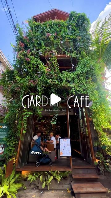 Bali Food & Destination on Instagram: "The Prettiest Cafe in Ubud w/ Garden vibe

#cafe #cutecafe #prettycafe #bali #ubud #balicafe #balirestaurant #honeybread #dessert" Bali Cafe, Bali Restaurant, Bali Garden, Bali Food, Honey Bread, Bali Ubud, Anti Aging Secrets, Cute Cafe, Garden Cafe