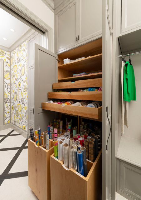 Texas Transitional - Transitional - Laundry Room - Dallas - by Gibson Gimpel Interior Design | Houzz Transitional Laundry Room, Gift Wrapping Station, Wrapping Station, Dream Craft Room, Craft Room Design, Laundry Mud Room, Craft Room Office, Laundry Room Design, Craft Room Organization