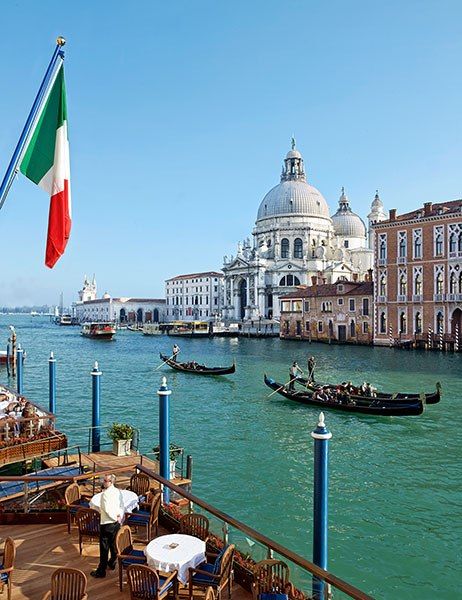 The Best Spots to Visit in Venice Europe Holiday, World Most Beautiful Place, Holiday Inspo, Adventure Travel Explore, Venice Italy Travel, Italy Travel Guide, Countries To Visit, Places In The World, Palace Hotel