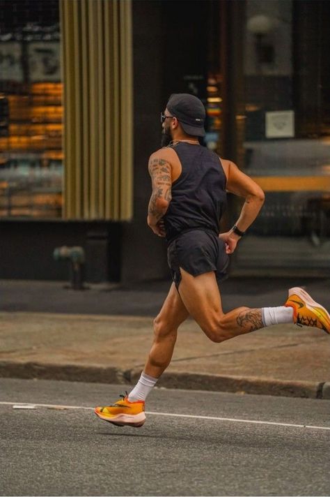 Men’s Running Aesthetic, Men’s Running Outfit, Runner Outfit Man, Mens Running Outfit, Running Aesthetic Men, Running Outfit Men, Runners Body, Running Lifestyle, Runners Outfit