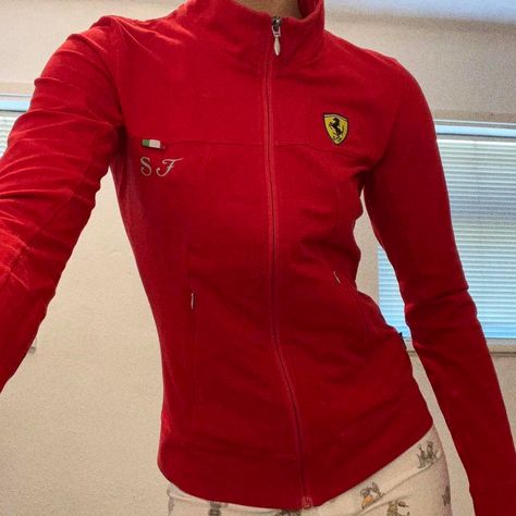 Ferrari Ferrari Shirt Aesthetic, Ferrari Clothes Women, Ferrari Girl Outfit, F1 Ferrari Aesthetic, Ferrari Clothing, Ferrari Clothes, F1 Fits, Ferrari Jacket Outfit, Ferrari Outfit